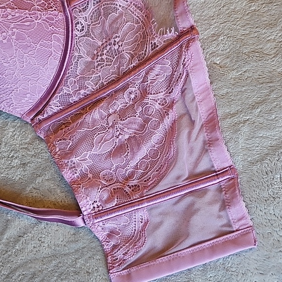 Victoria's Secret Lilac Push-up Corset Top. - Picture 4 of 9